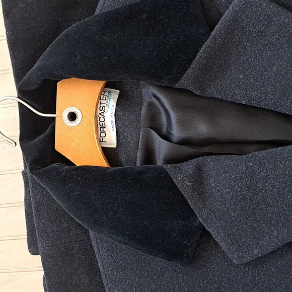 FORECASTER Of BOSTON VINTAGE Classic Black Lambwool Long Dressy Coat - Picture 7 of 15